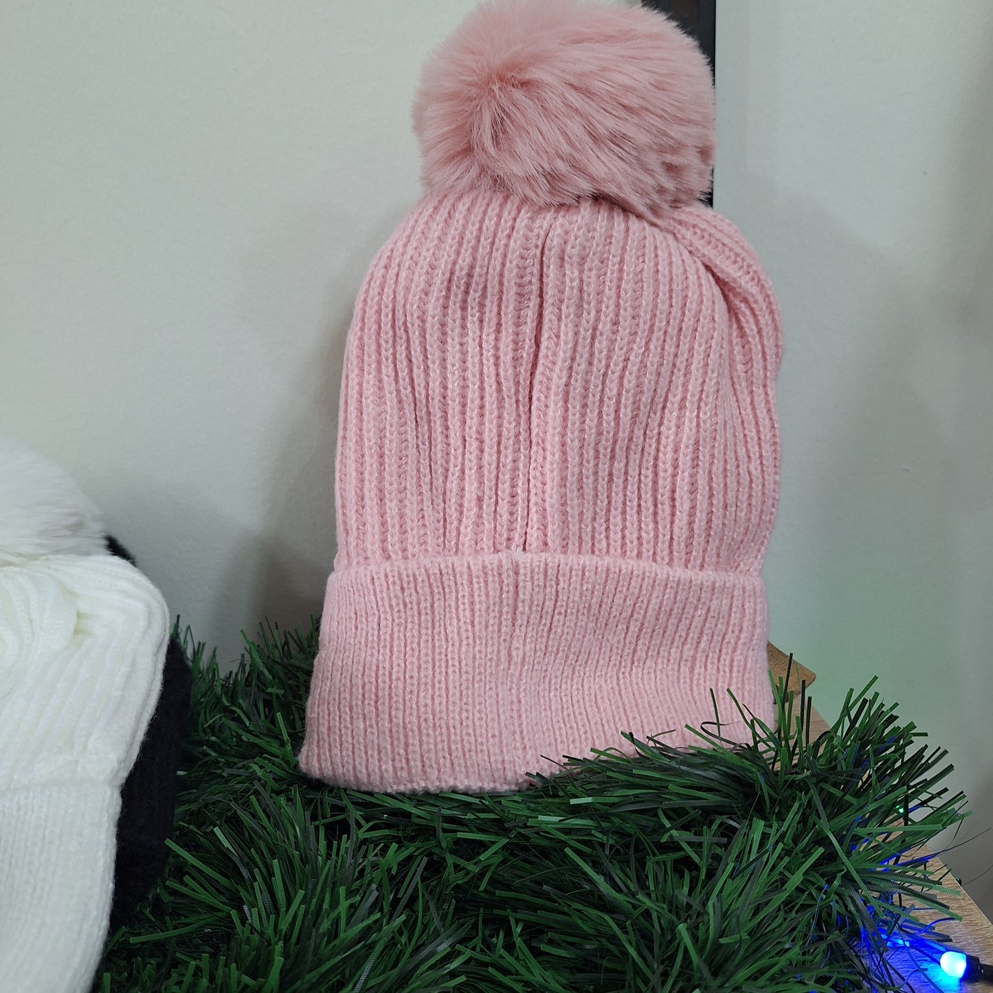 Simple fleeces hat