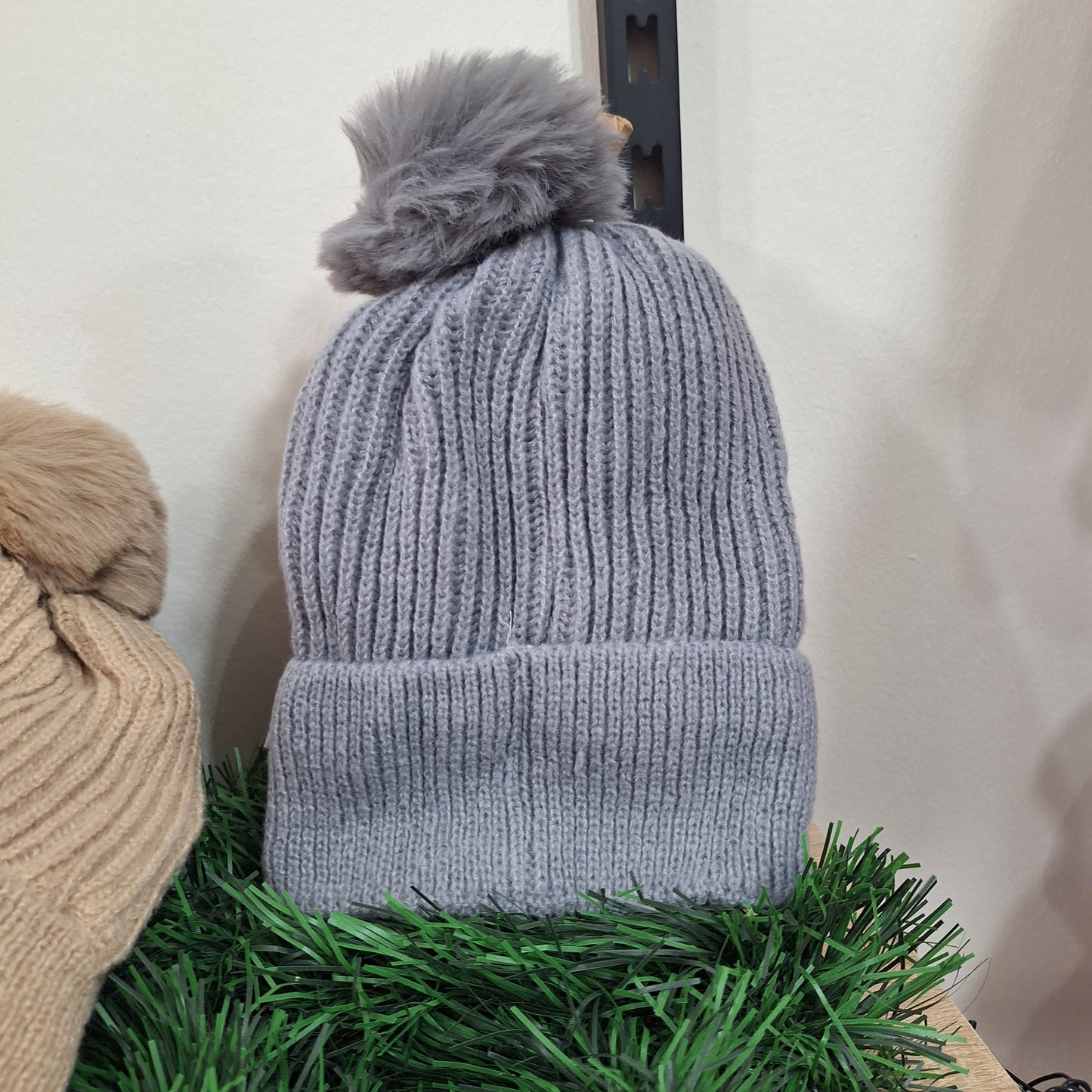 Simple fleeces hat