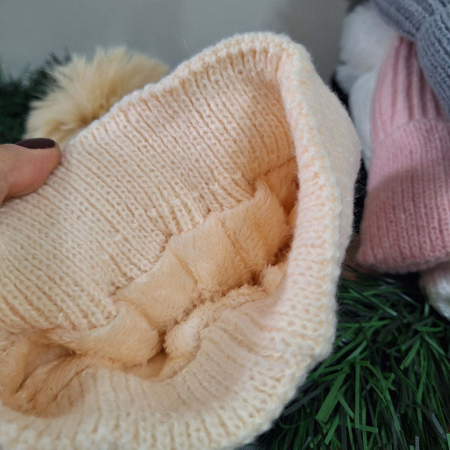 Simple fleeces hat