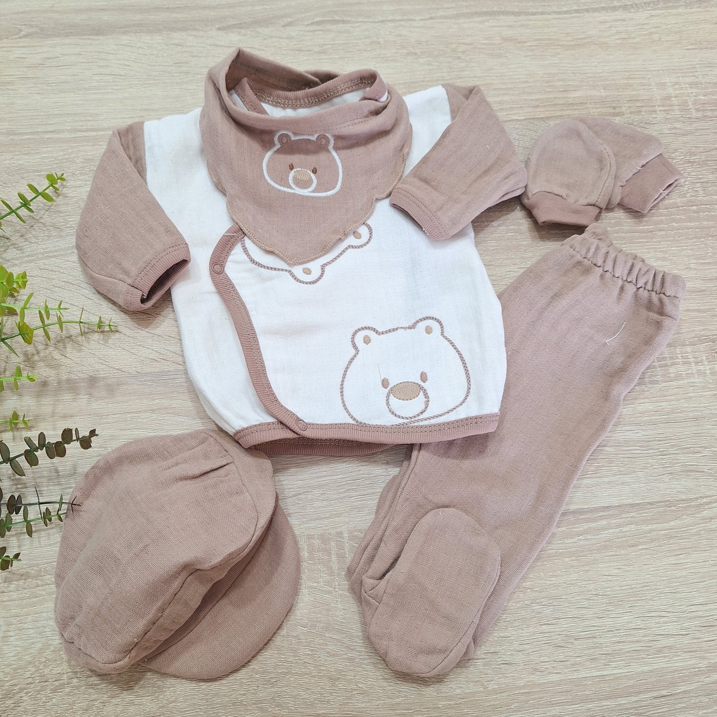Brown bear Hospital set / 5 pieces