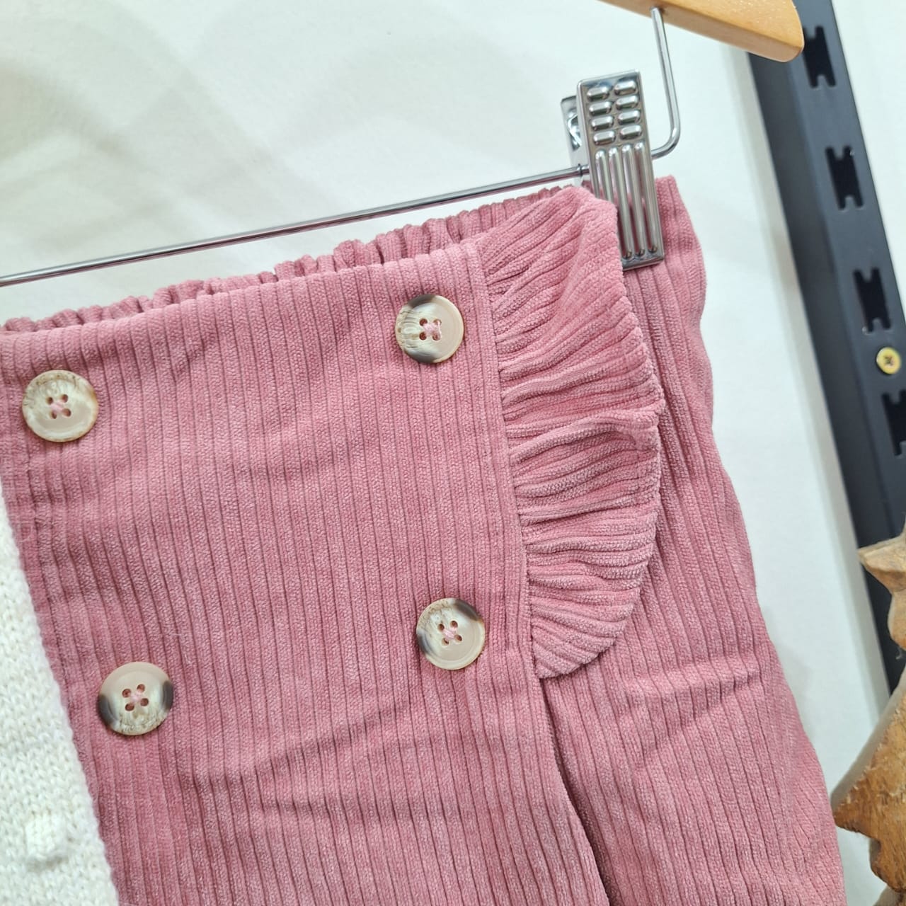 Pullover & skort (9-10 years )