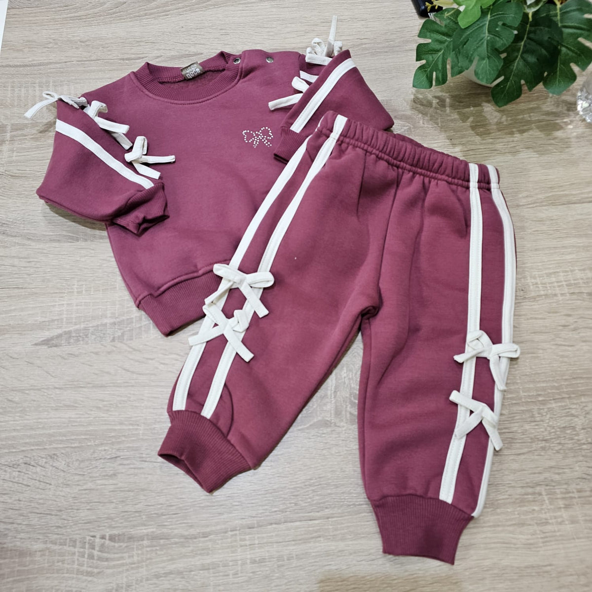 One Bow _Fleece set