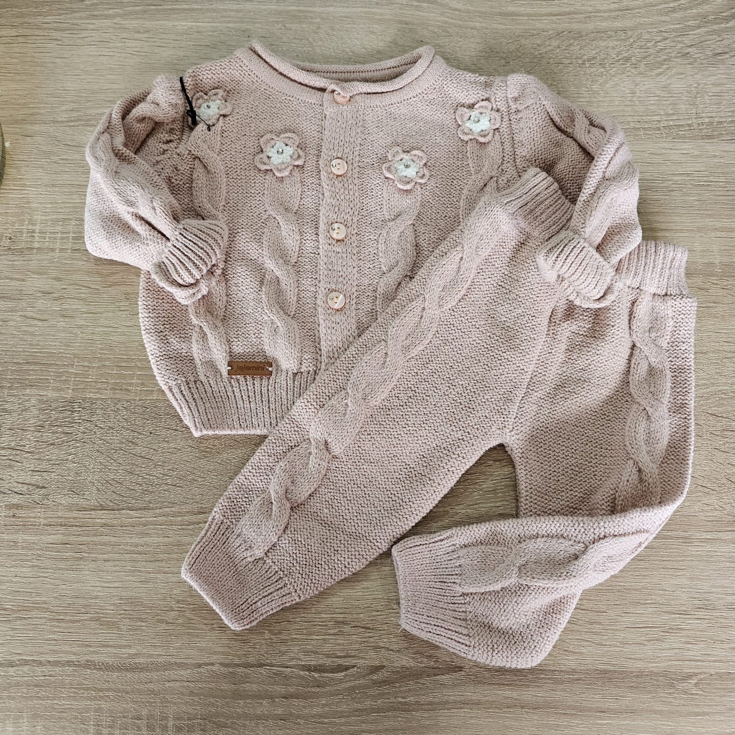Wool flower set