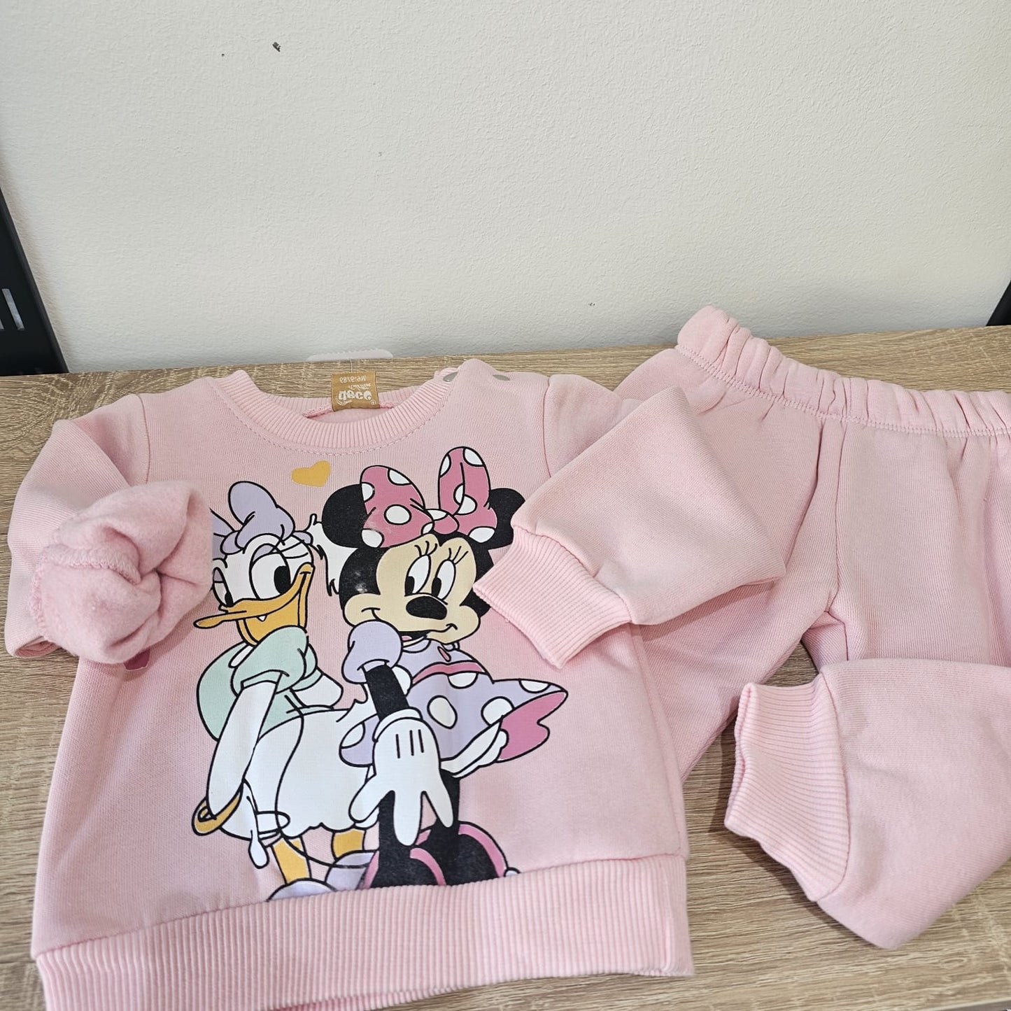 Minni and daisy - fleece inside