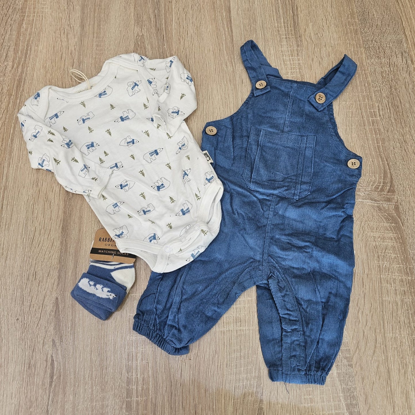 Blue jumsuit velvet bear