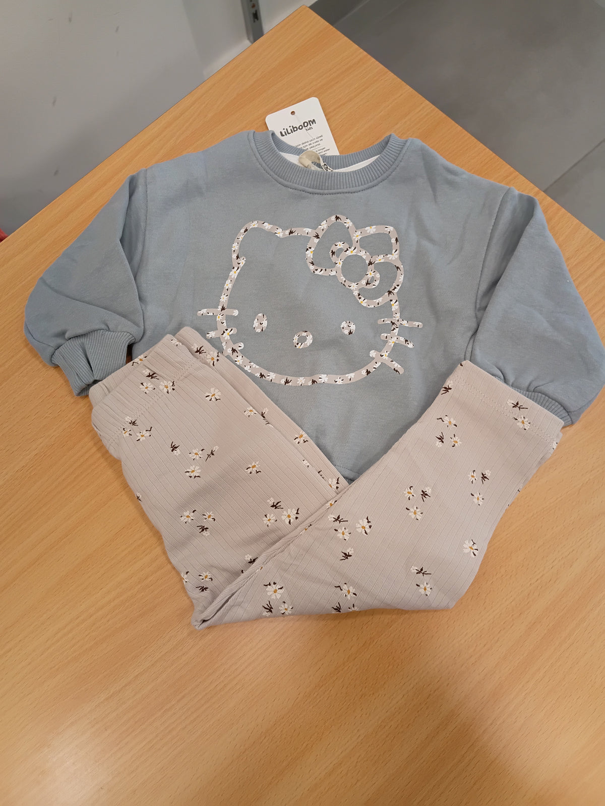 Hello kitty light blue and beige cotton