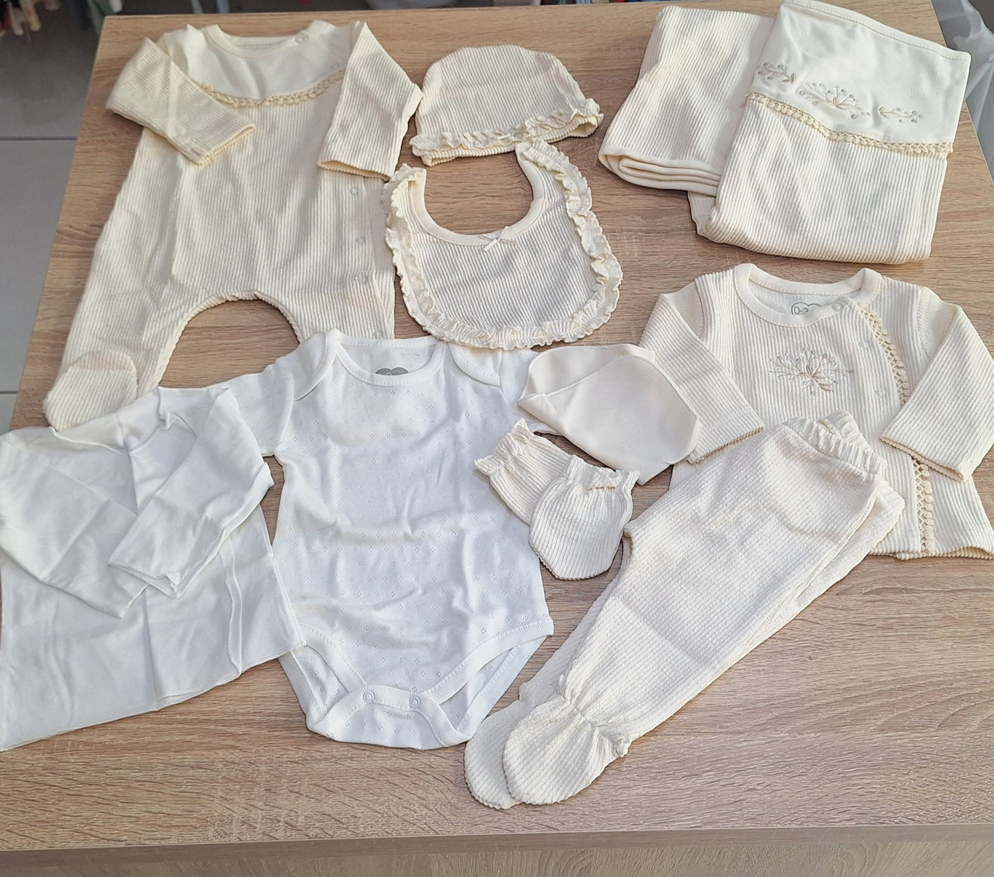 Hospital set nude flower classic 10 pieces _ caramell