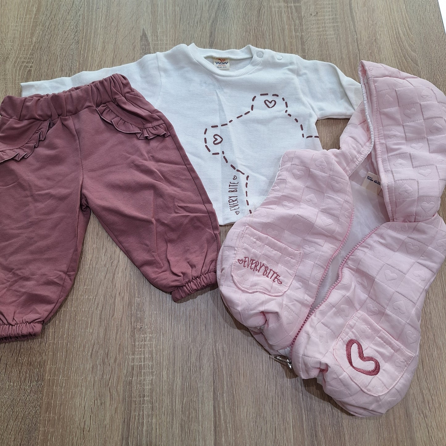 Every Bite 9 months- 3 pieces cotton set