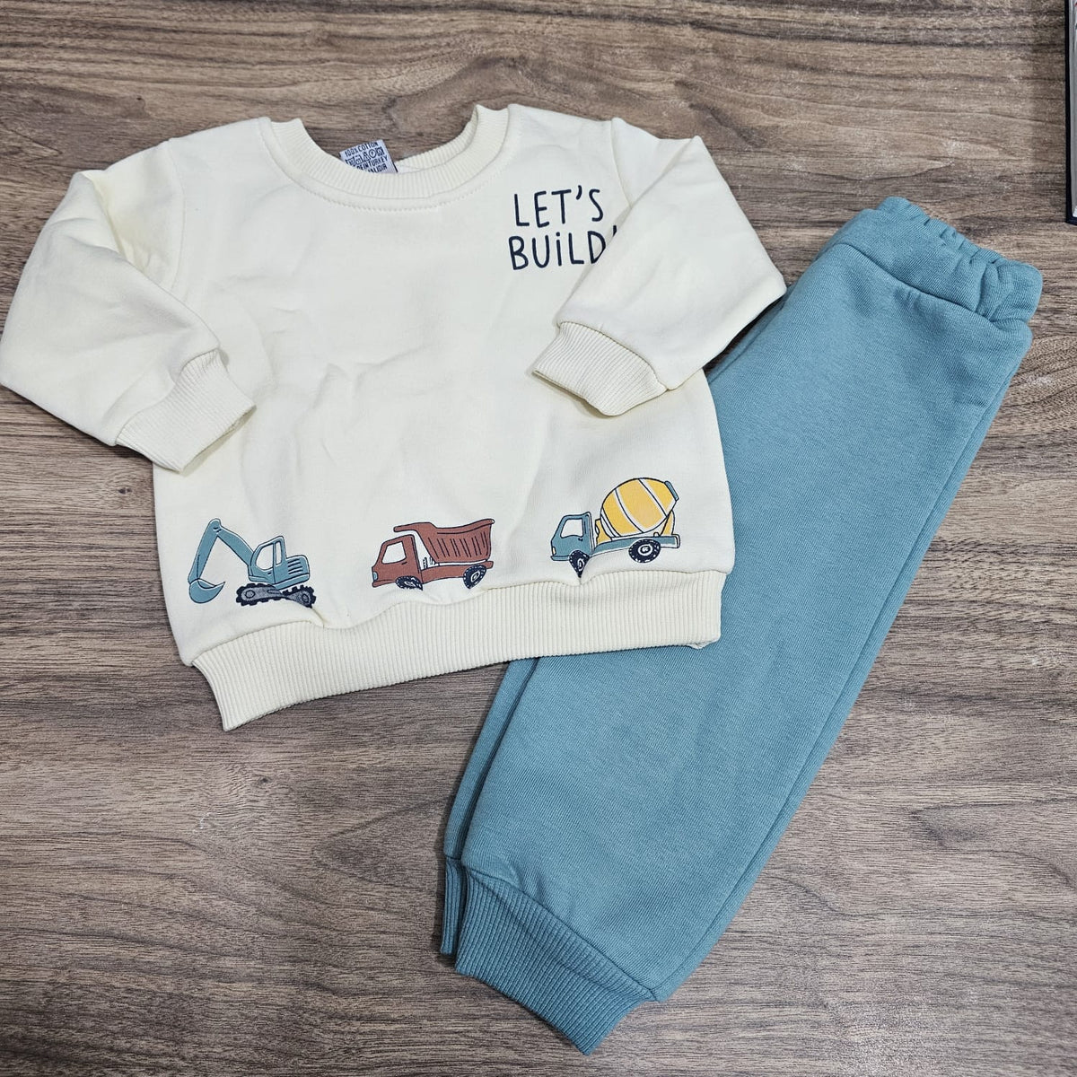 Let's build fleece set