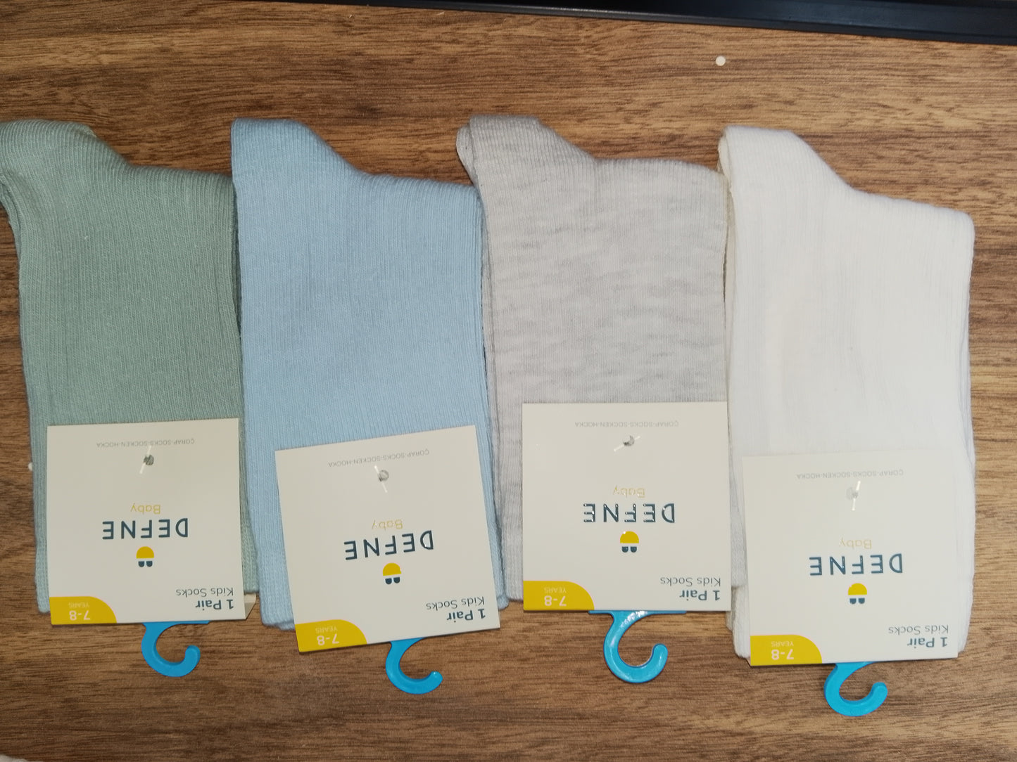 Multiclor boy socks_Defne