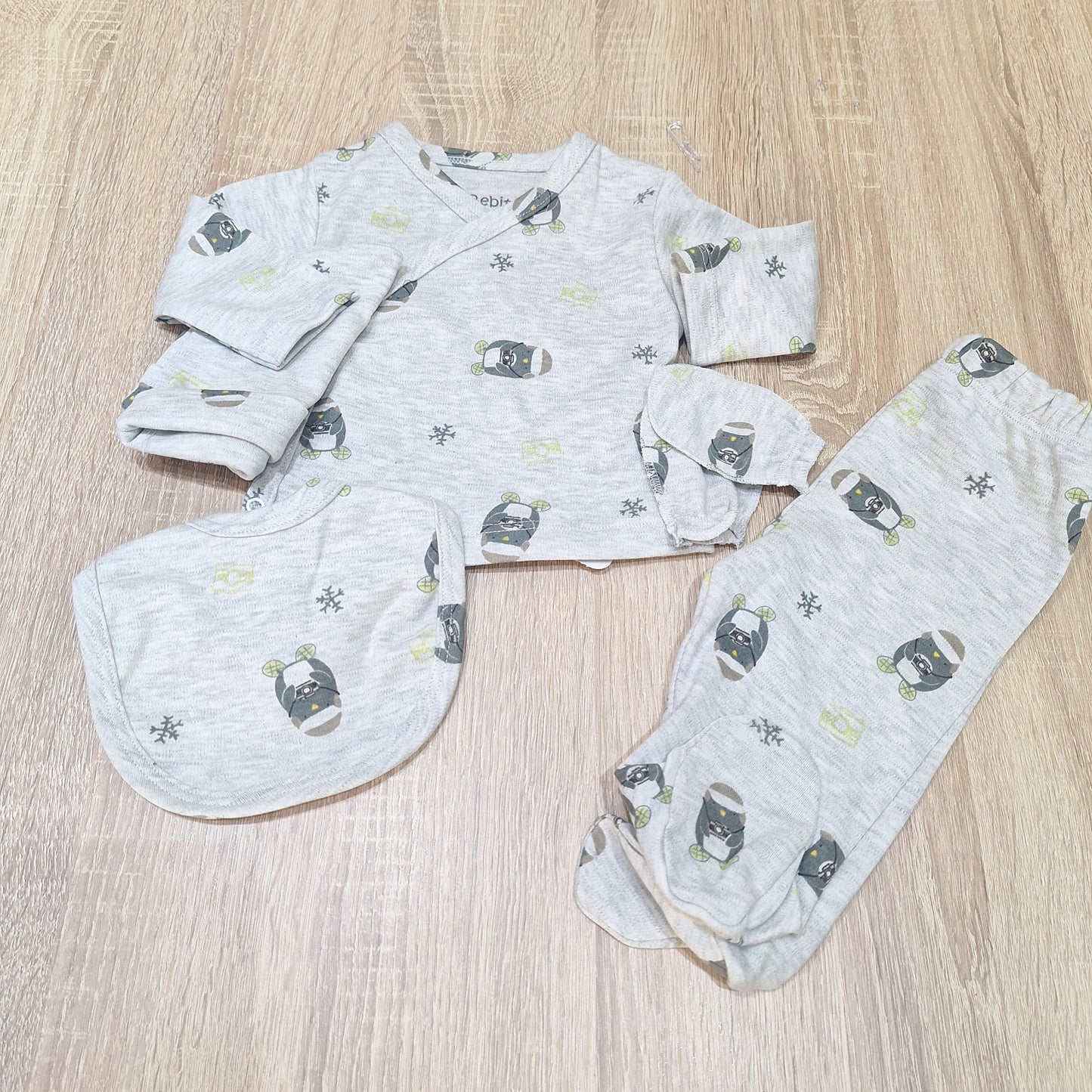 Snowy - 5 pieces cotton hospital set