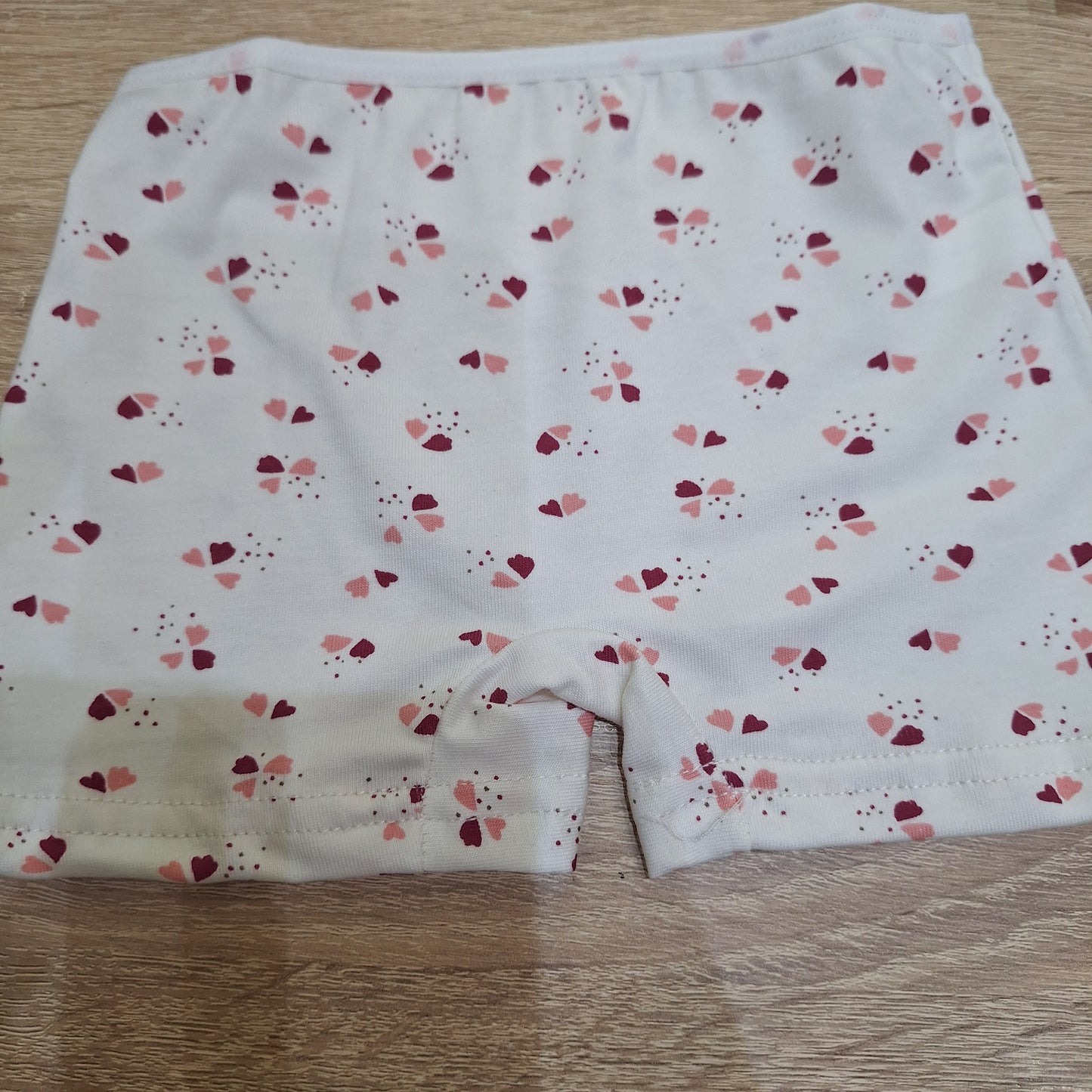 Doucette girl - boxer hearts