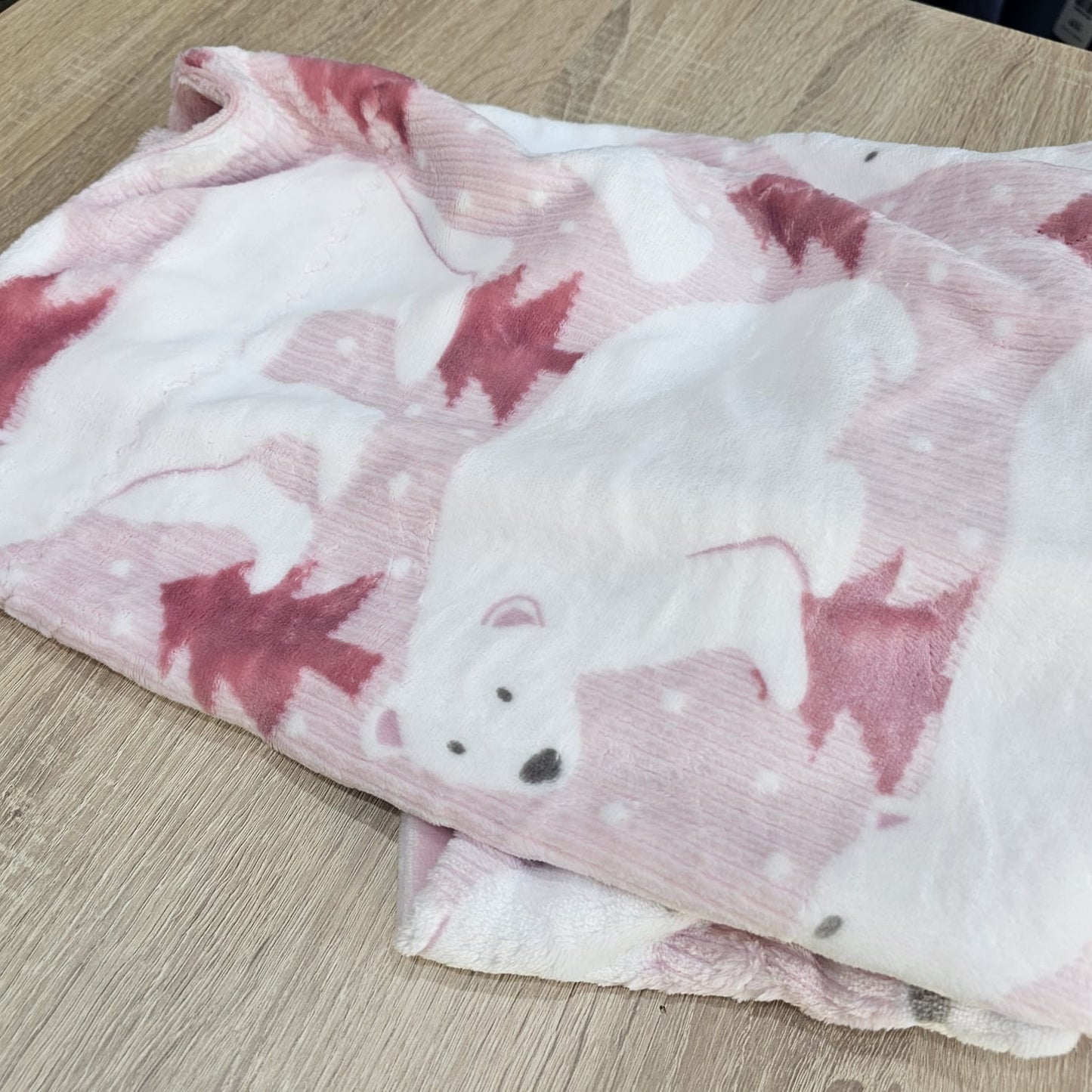 Teddy bear - pink blancket