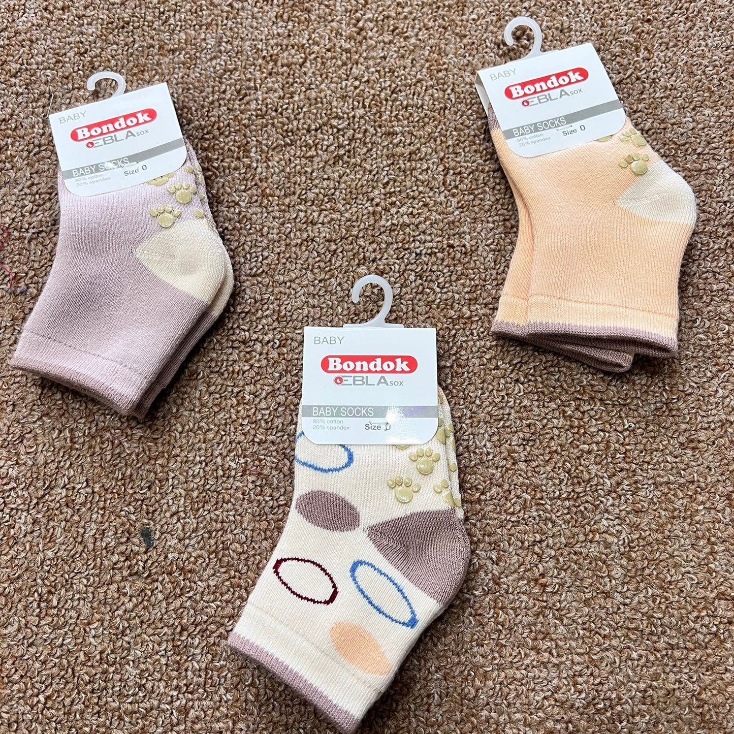 Socks / bondok