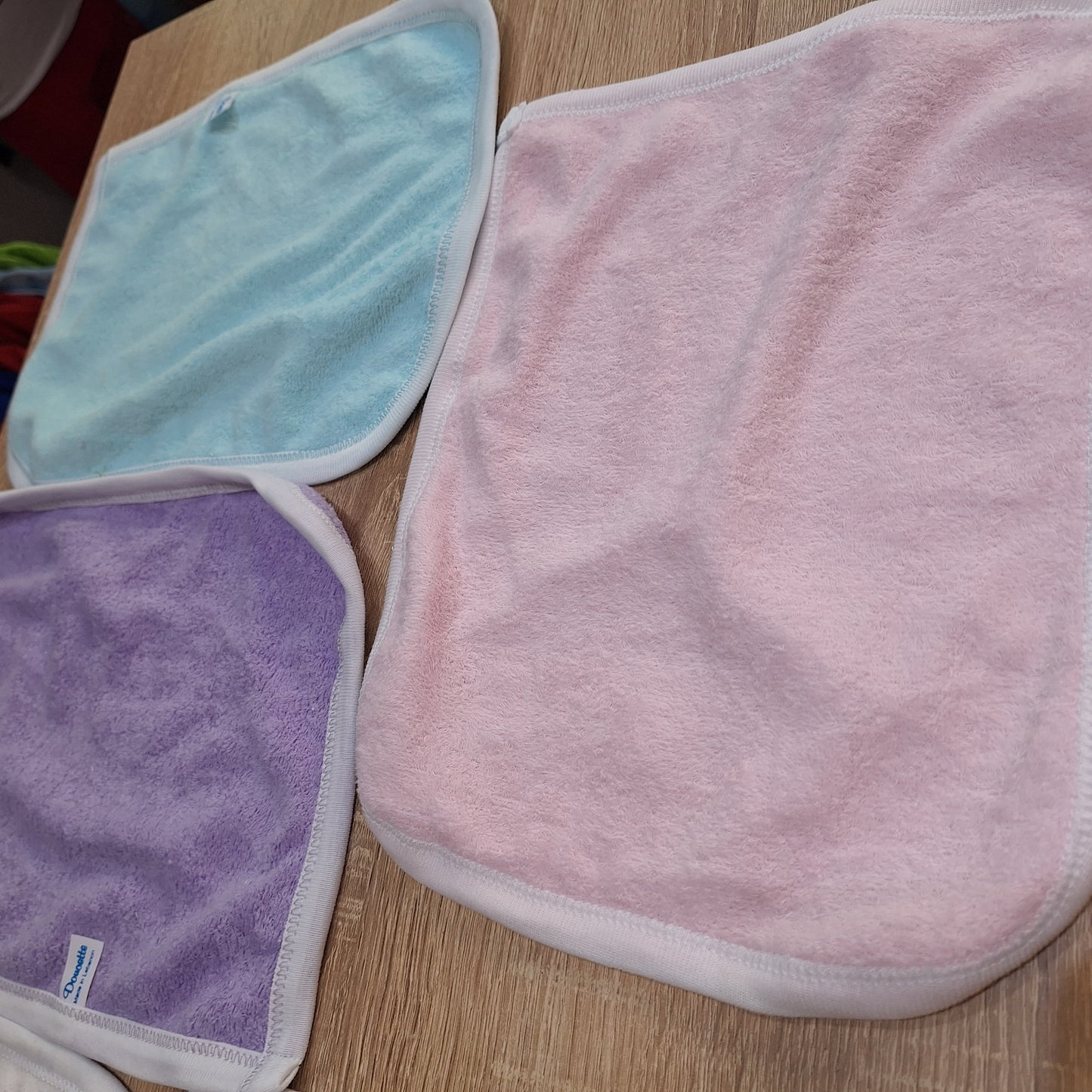 Small mouth wipes