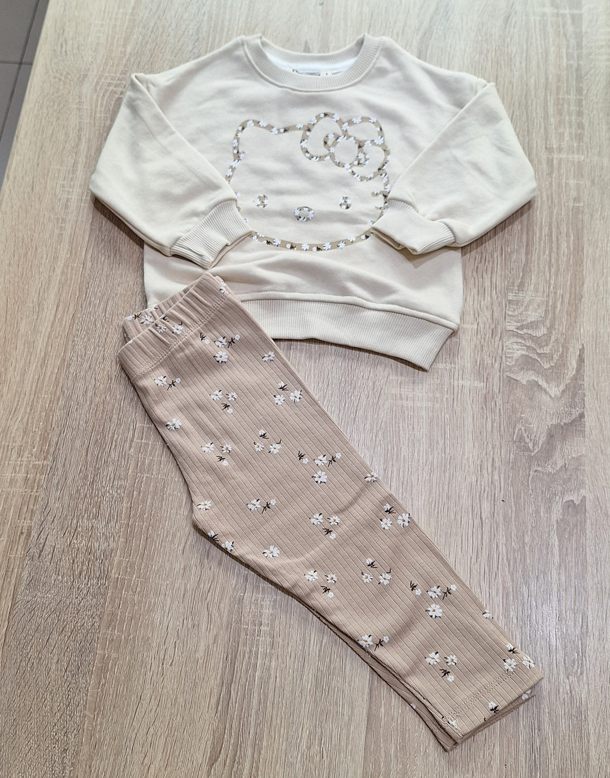 Flower kitty nude cotton set