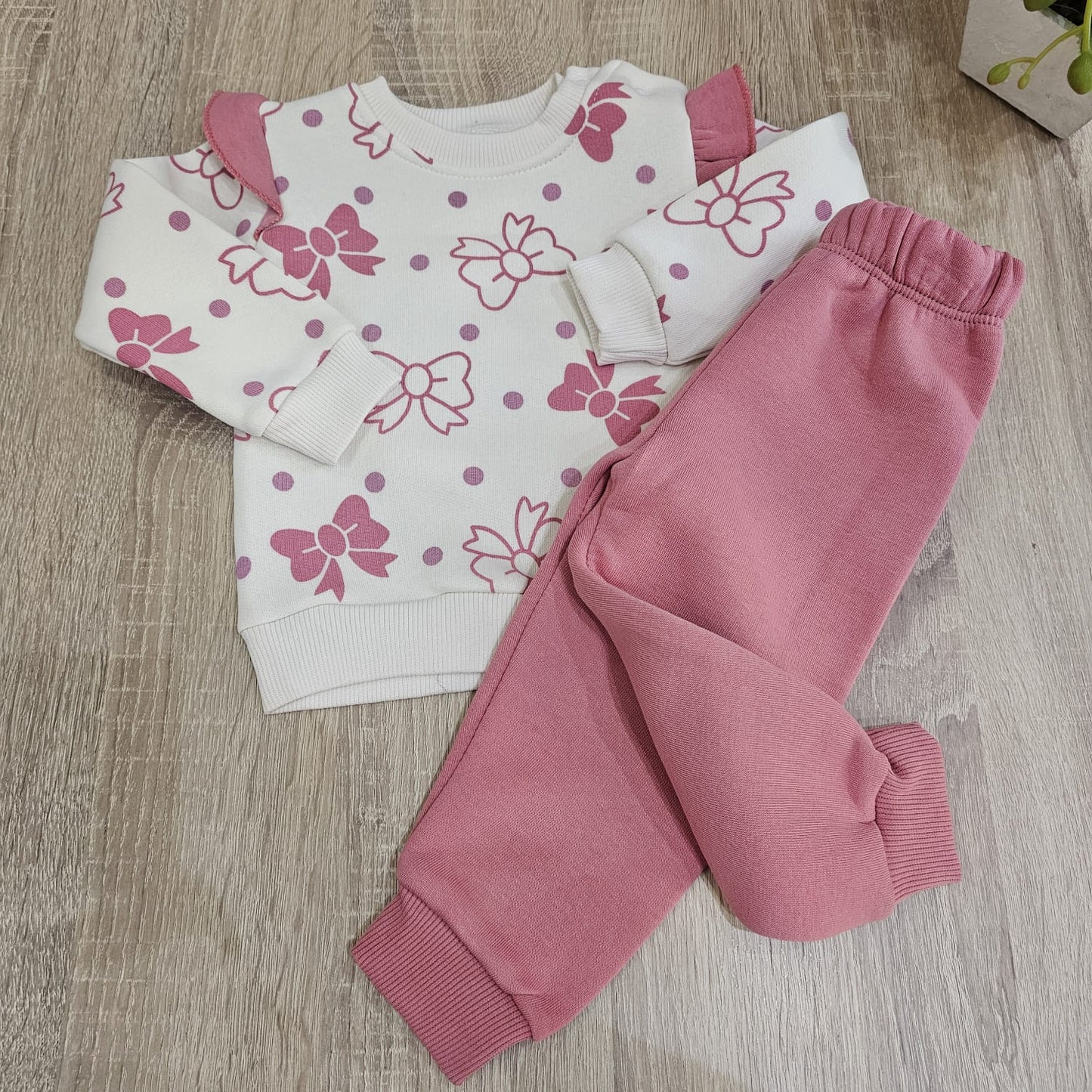 Beautiful set fleccee