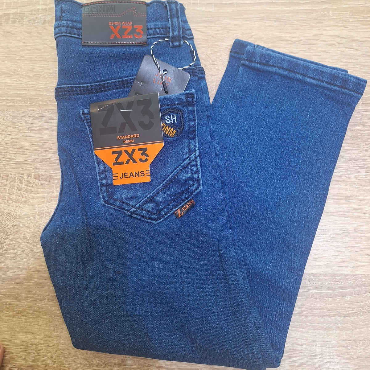 Xz3 Dnm jeanse
