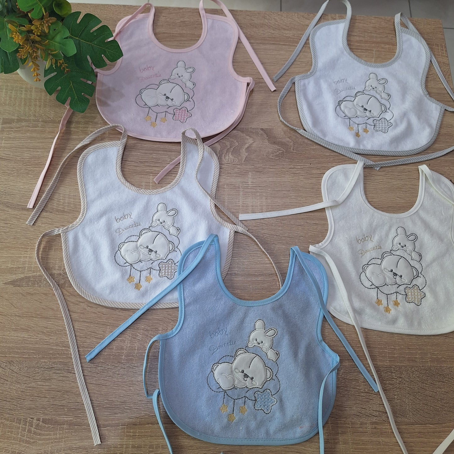 Star bibs(doucette)