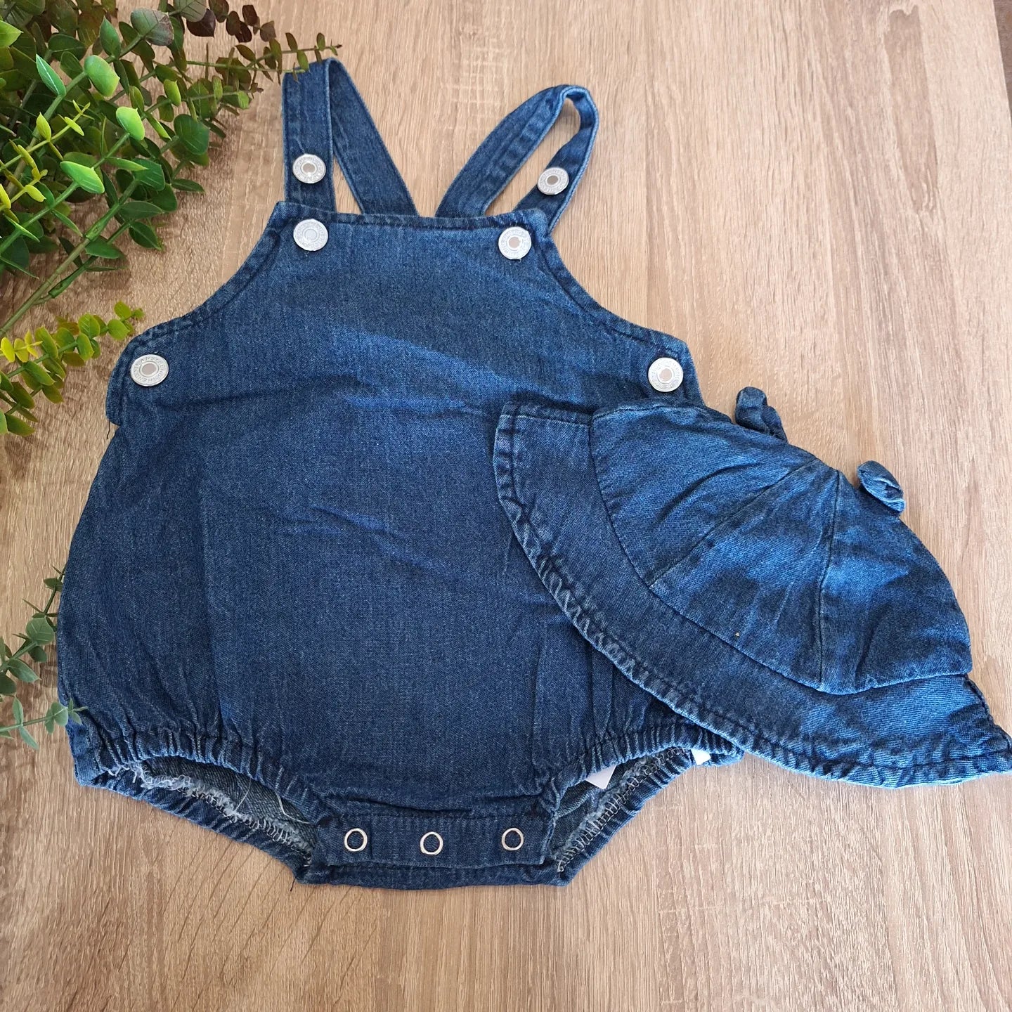 Unisex Denim bear & hat