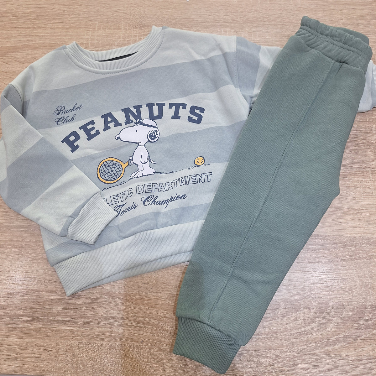 Peanuts green fleece
