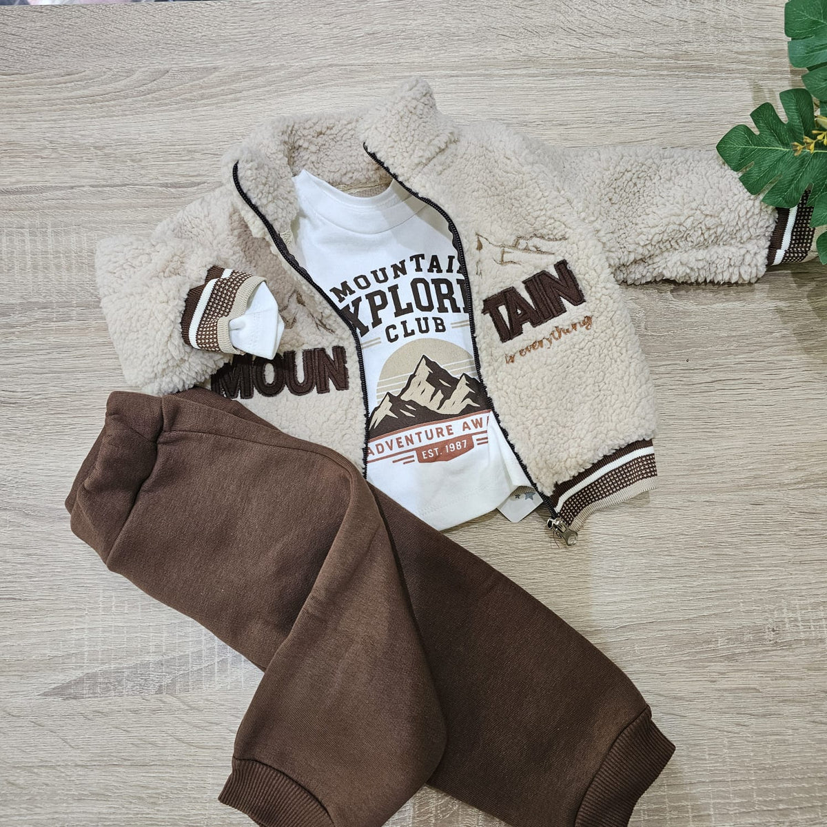 Mountain Brown_Set