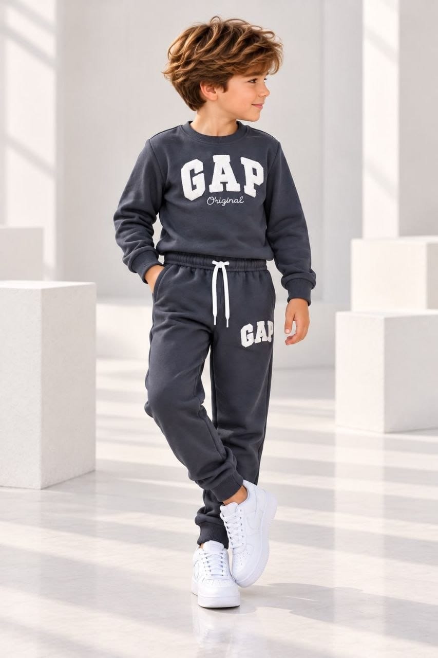 Gap original dark grey fleece