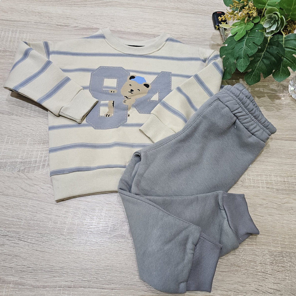 84 bear grey fleece set