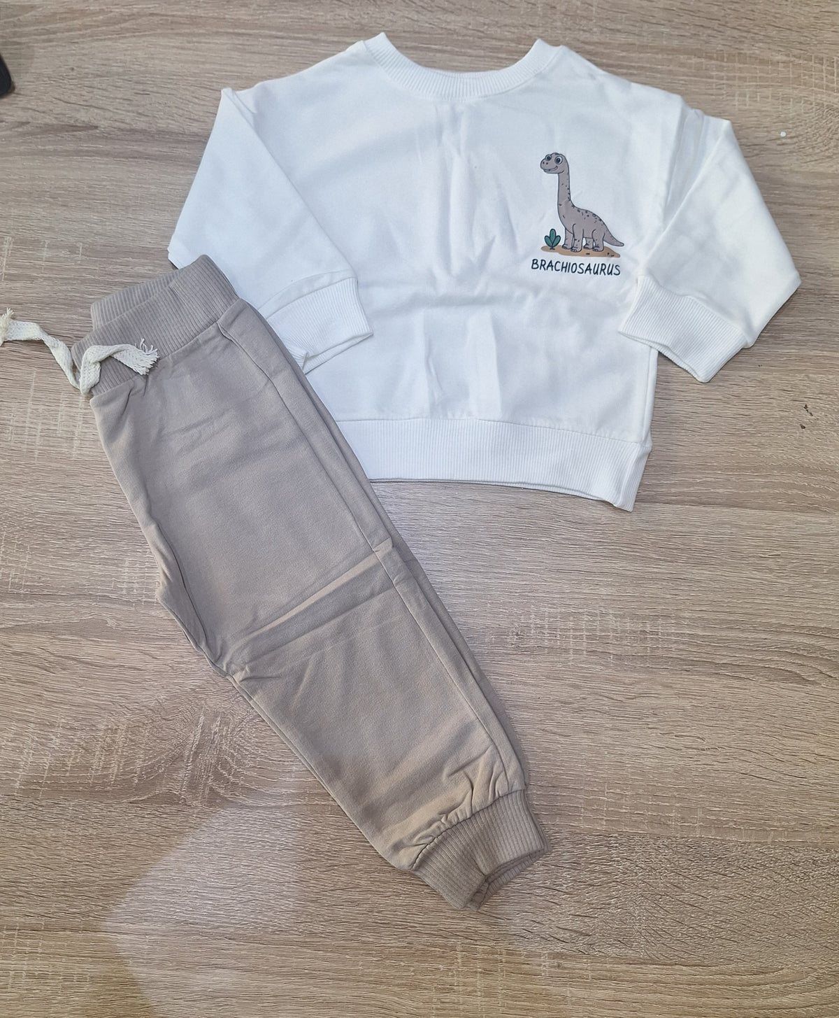 Cotton set nude brachiosaurus _liliboom