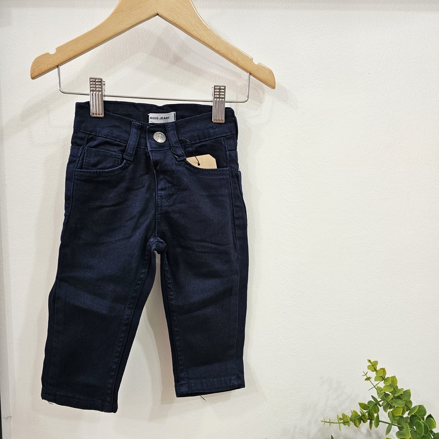 Supreme performance/ navy