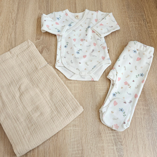Flowers Pack of 3 (body , pant , blancket)