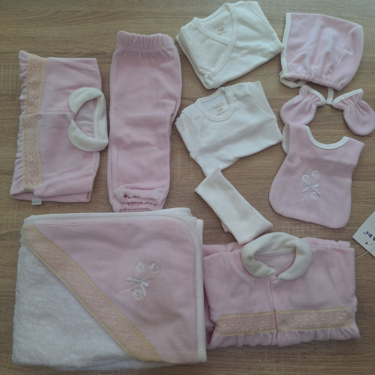Hospital set crochee pink (lady)10 pices