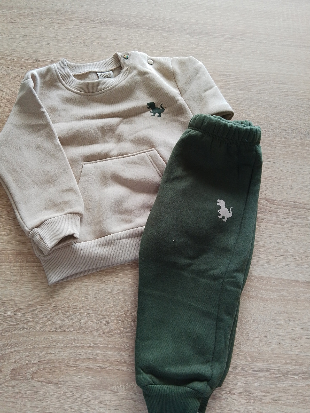 Little Dino green -  FLEECE SET