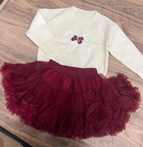 Bowy Burgundy set