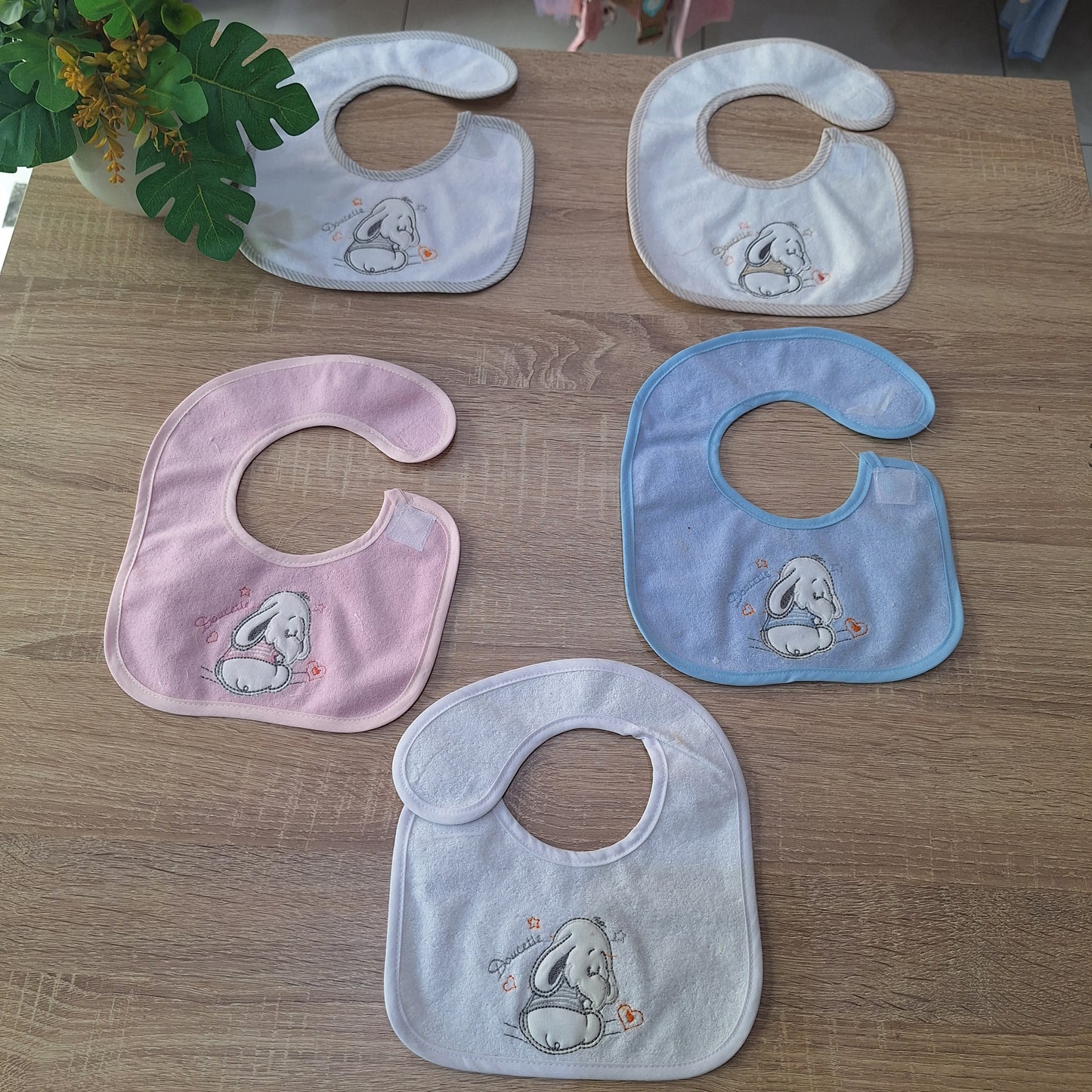 Elephante bibs(doucette)