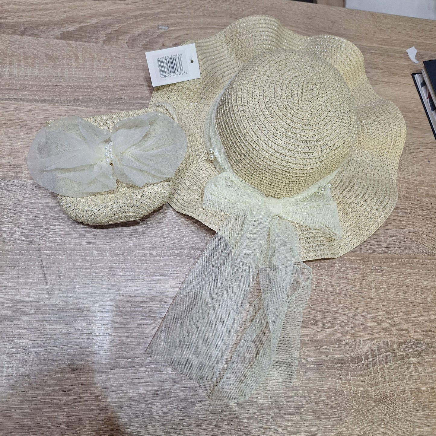 Hat & bag