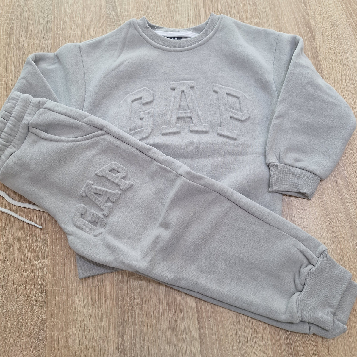Gap original light grey fleece