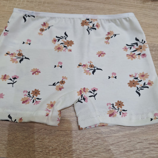 Doucette girl- Boxer flower