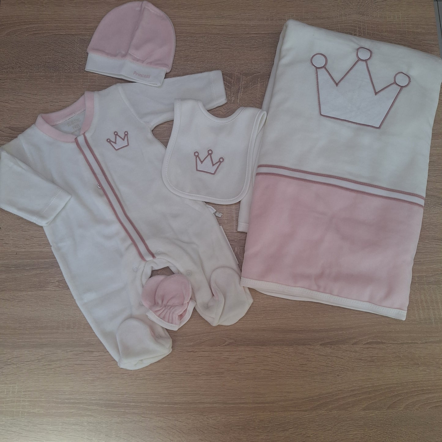 Hosppital set princess velour( lady )