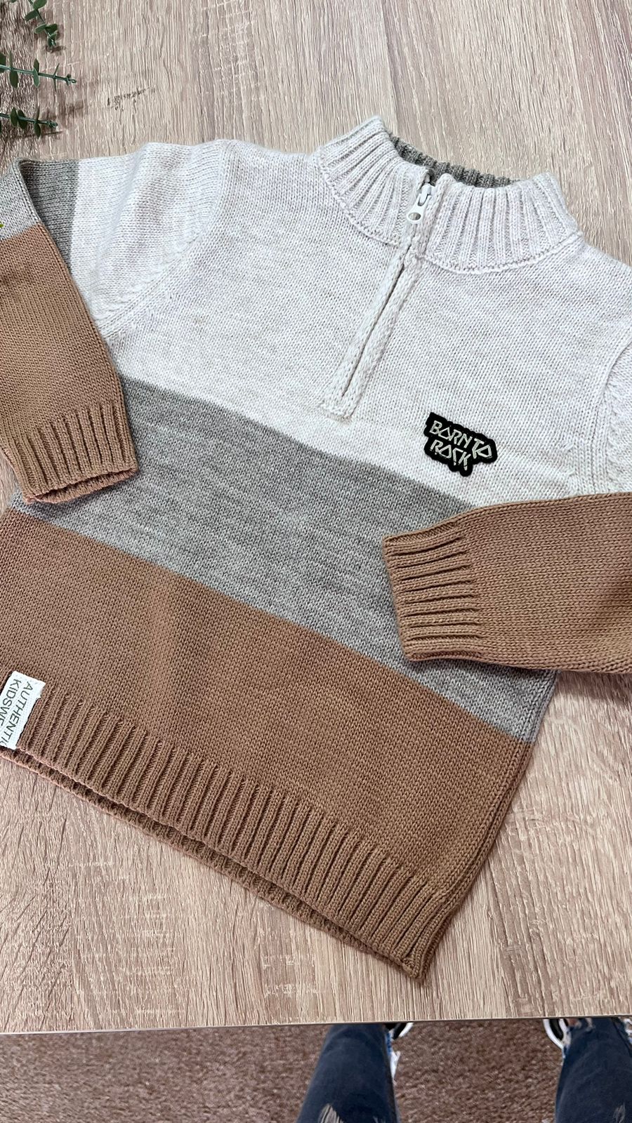 Bornts rock brown/ wool sweater