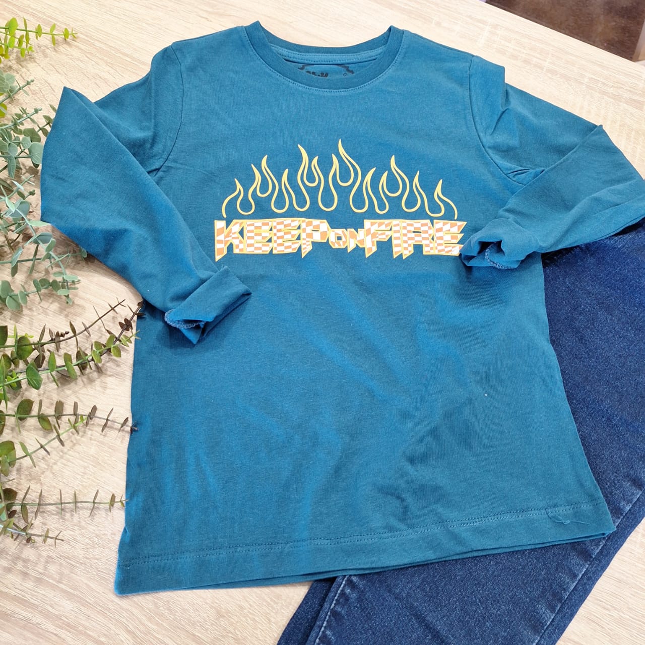 Keep on fire - cotton