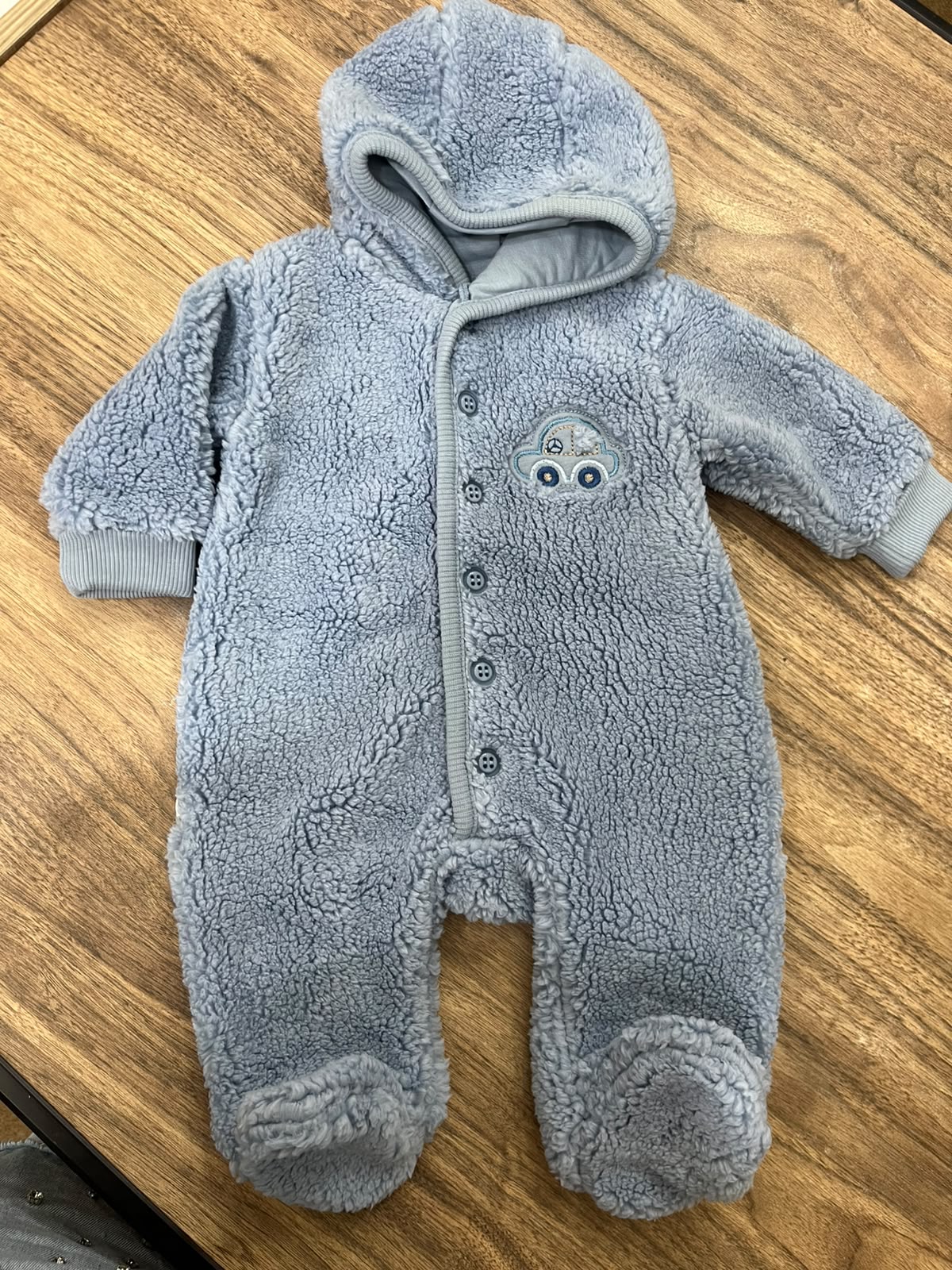 Blue car wool _ Caramell