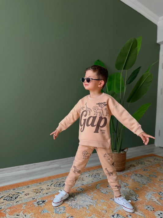 Gap beige fleece set