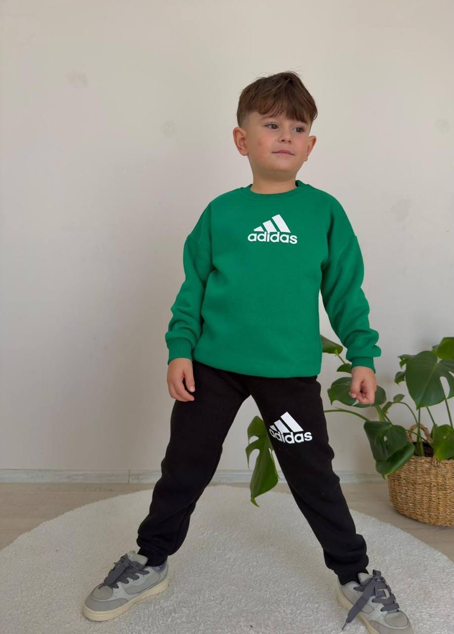Adidas black and green fleece jeliboom