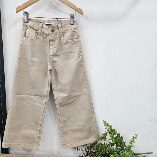 Beige jeans