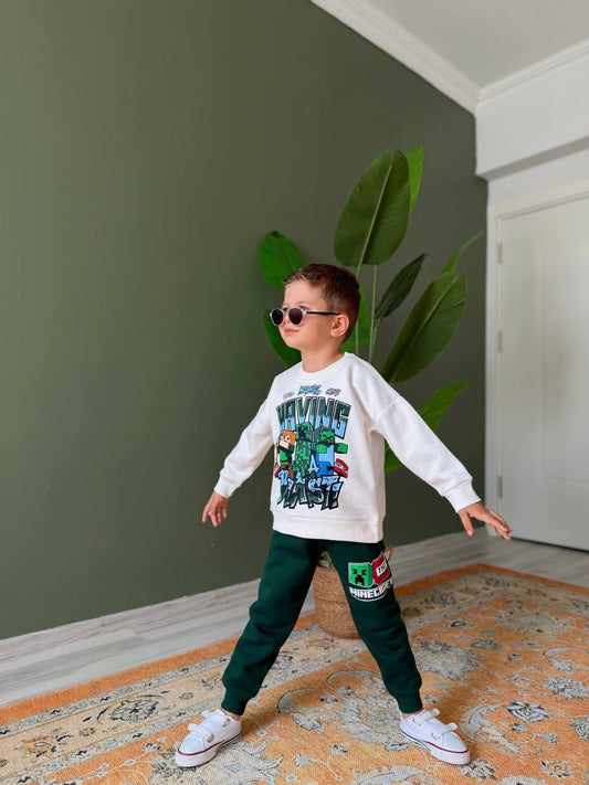 Minecraft green and white fleece set