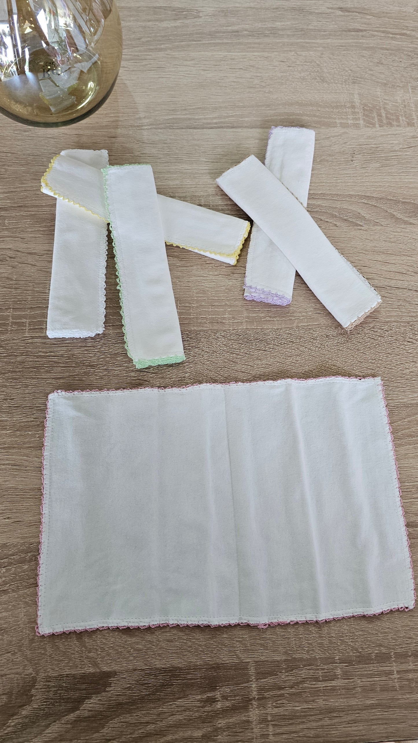 Pack of 6 cotton towels (20*30cm)