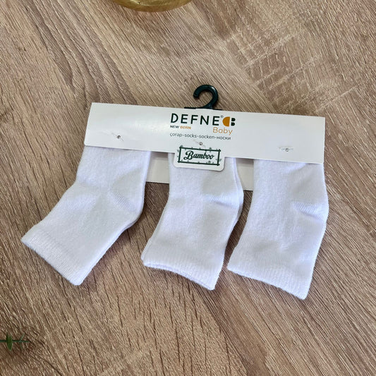 New born socks - 3 pairs