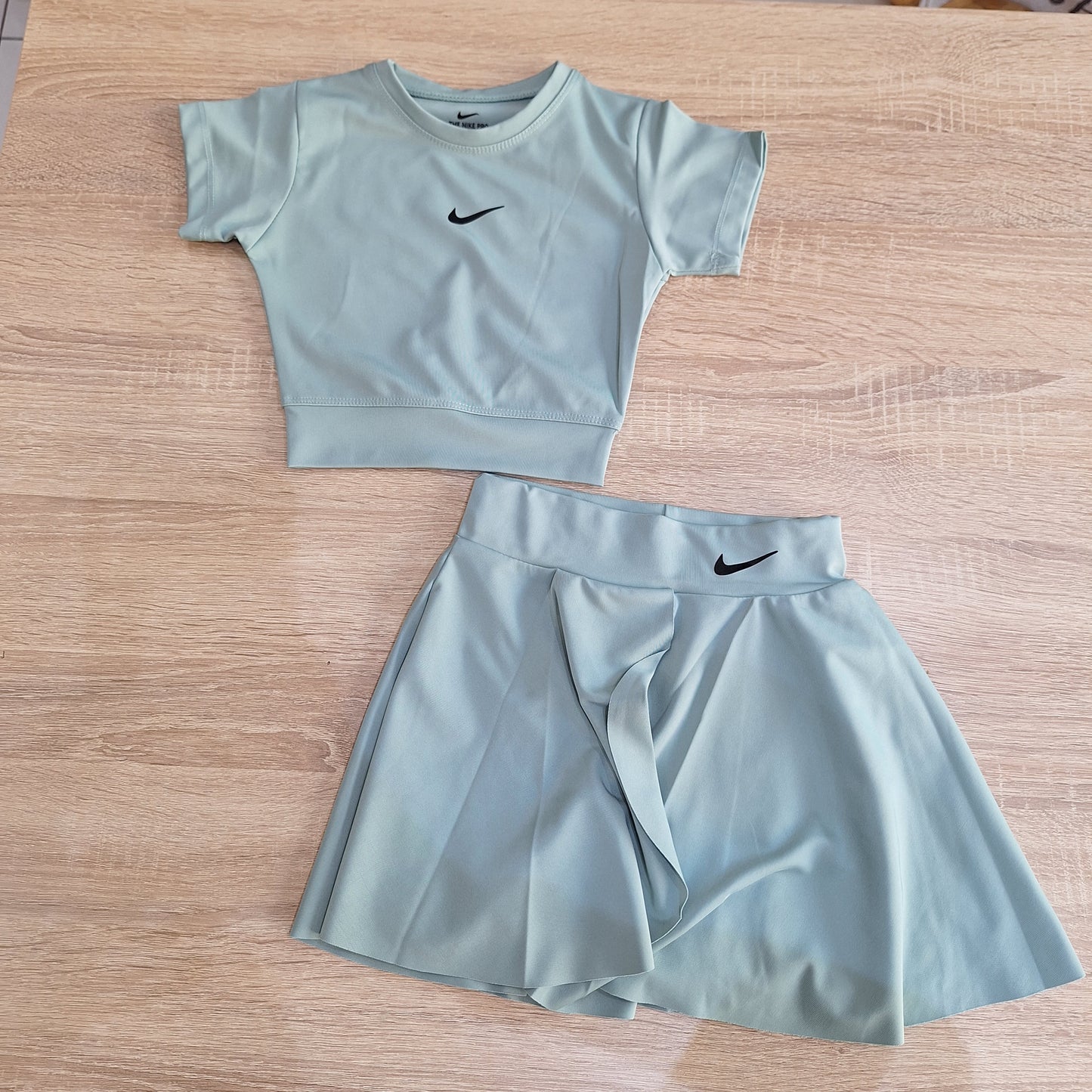 Green  tennis set